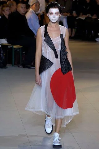 Look 30